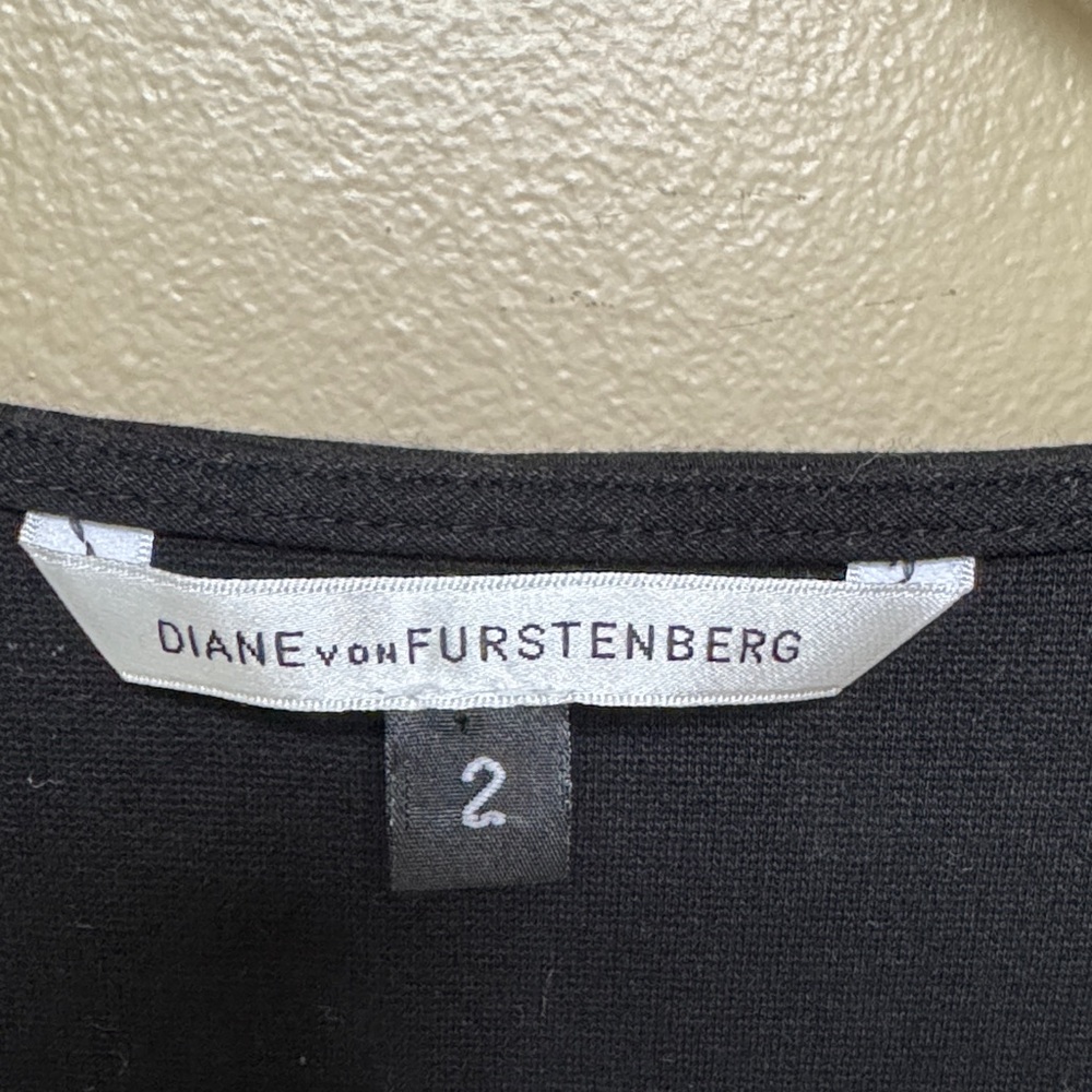 Diane von Furstenberg Elegant Black Cap Sleeve A Line Dress sz 2 good condition - Picture 2 of 10